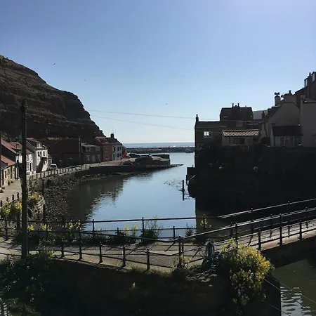 Rambling Rose Cottage, Near Staithes Сasa de vacaciones Skinningrove